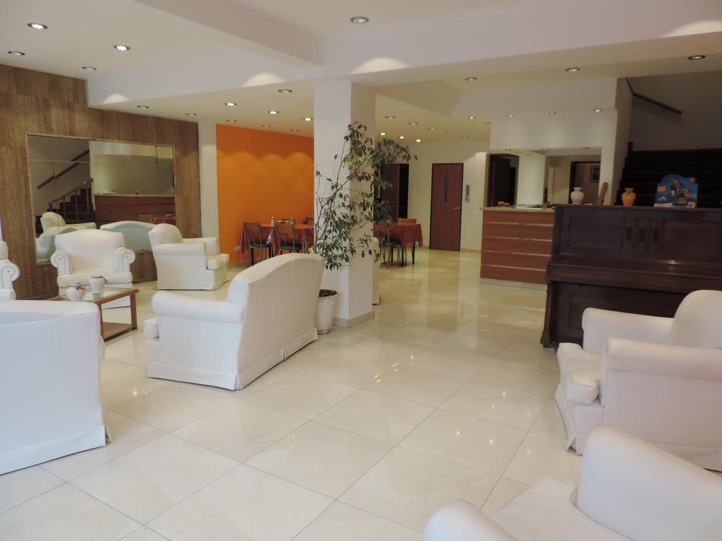 Baloo Hotel Мар-дель-Плата Экстерьер фото